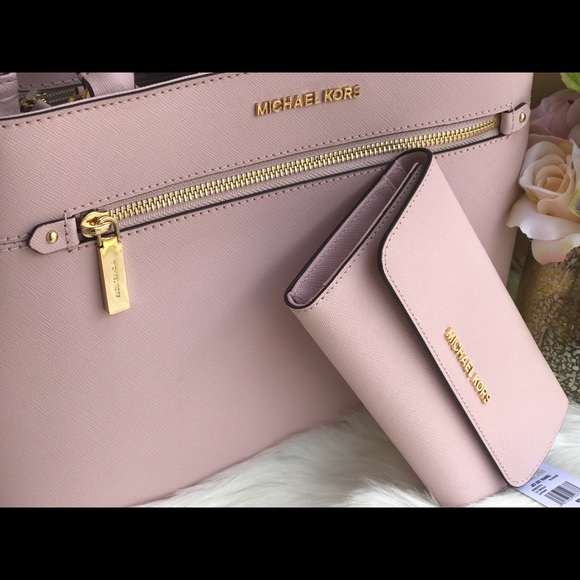 🌷MICHAEL KORS Medium Blossom Satchel Set - Picture 5 of 7